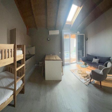 Villa Yseni โอริคูม ภายนอก รูปภาพ