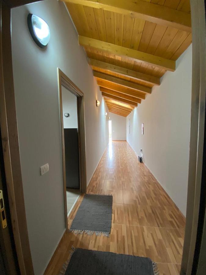 Villa Yseni โอริคูม ภายนอก รูปภาพ